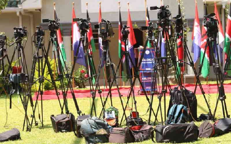 How love, hate defined Uhuru's relationship with media sector