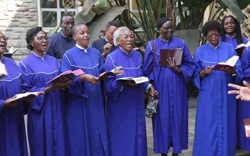 How power men helped choir rise and warm heart of State House