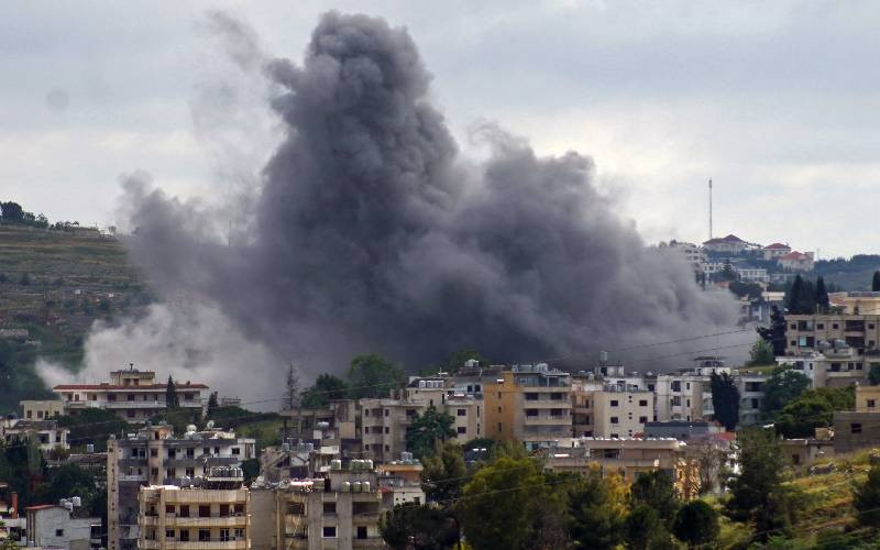 Israeli strikes kill 10 in south Lebanon
