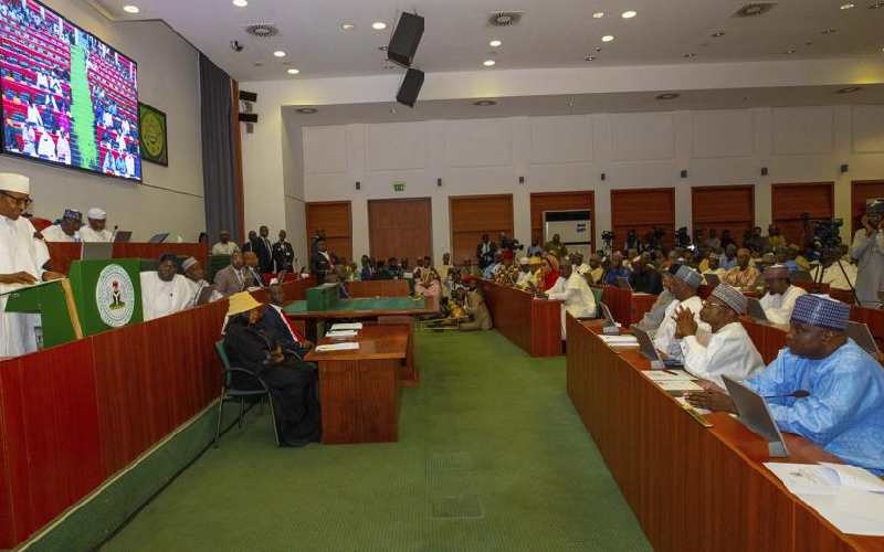 Nigeria's Buhari proposes record $47.3B budget for 2023