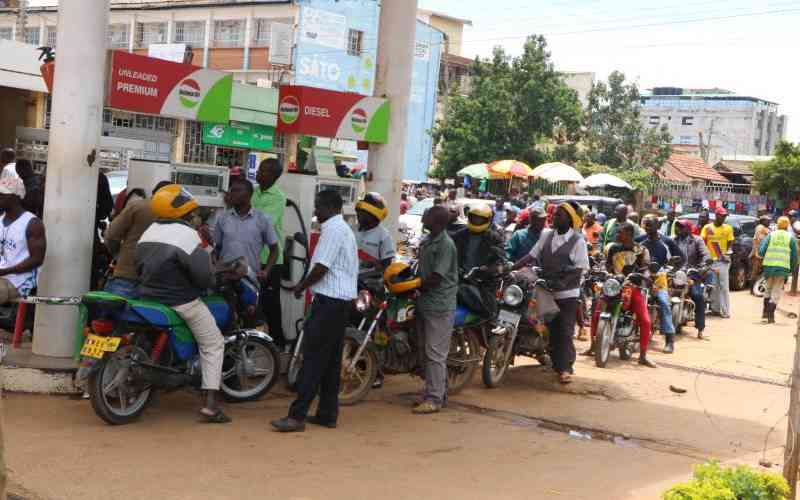 Fuel shortage: Petrol stations run dry, ration as stock runs low
