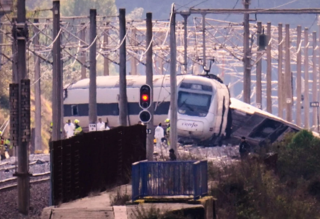 Spain to observe 3-day national mourning after deadly train crash claimed 40 lives