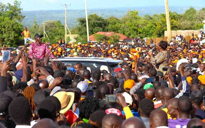 Ruto says tribal politics derailing development