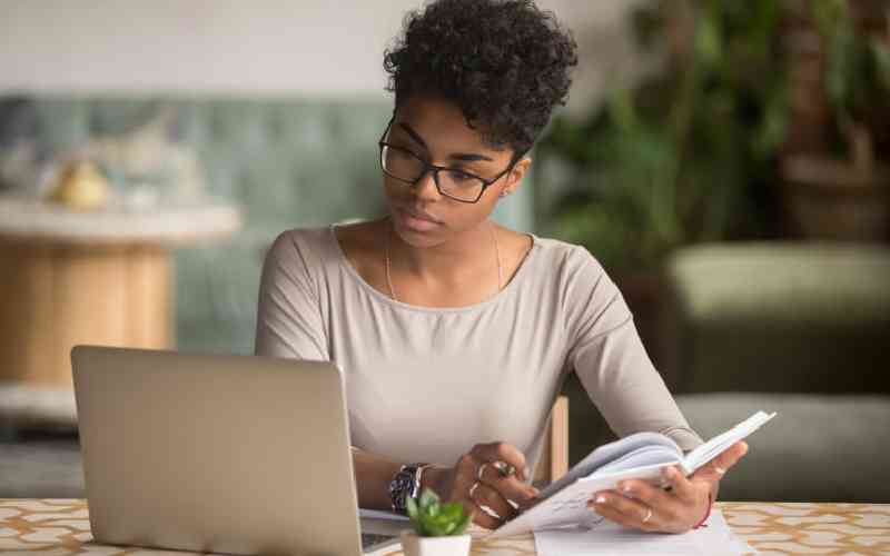 Early financial habits every student should start building today