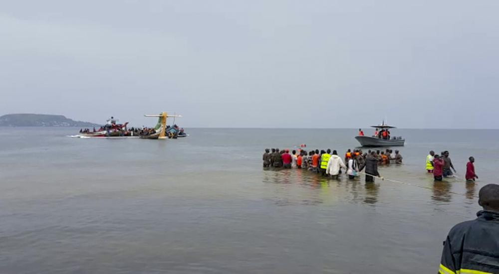 Tanzania: Small plane crashes into Lake Victoria, 19 dead