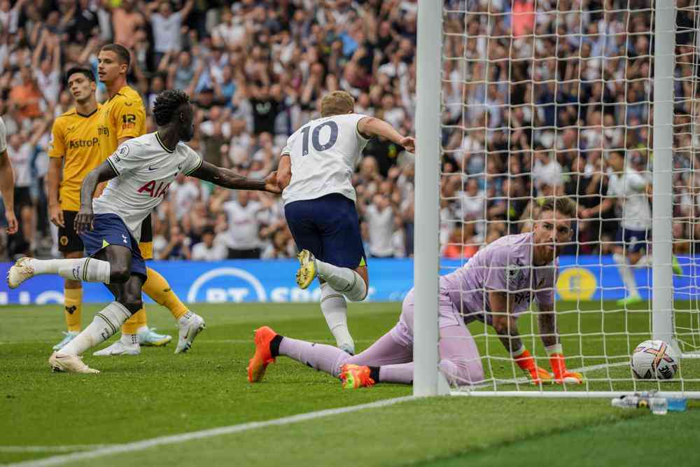 Kane scores again as Tottenham beats Wolves 1-0 in EPL