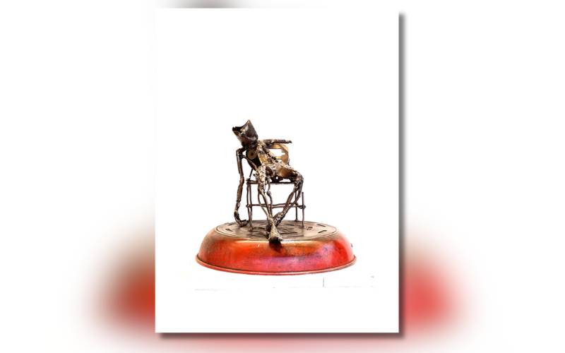 Artist Adlan Yousif explores loss through fragmented sculptures