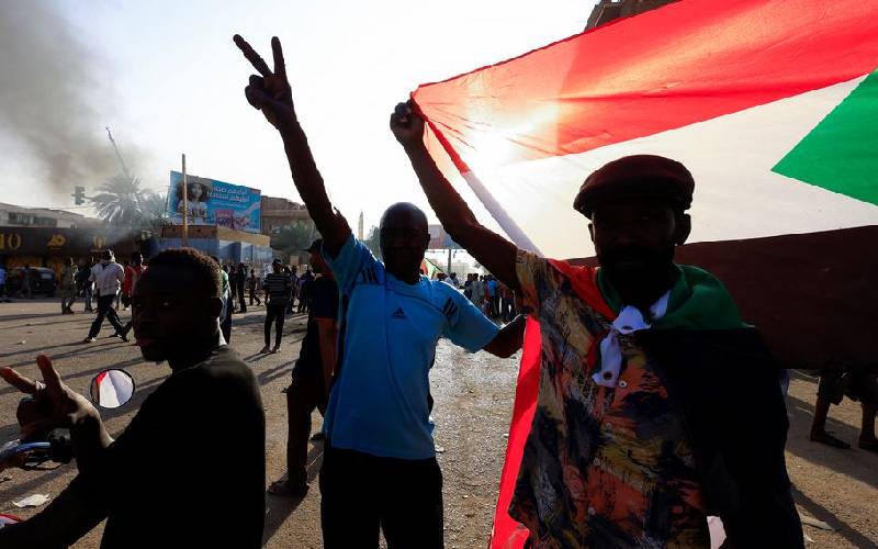 Fasting protesters defy military rule in Sudan marches