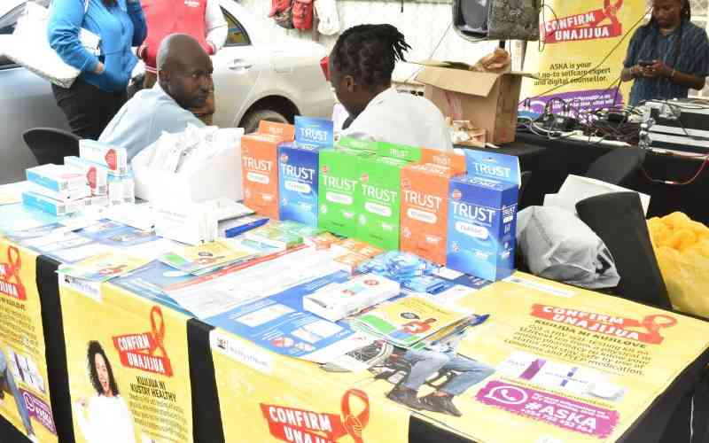 Mentor father Kennedy Kamau leads men back to lifesaving HIV care