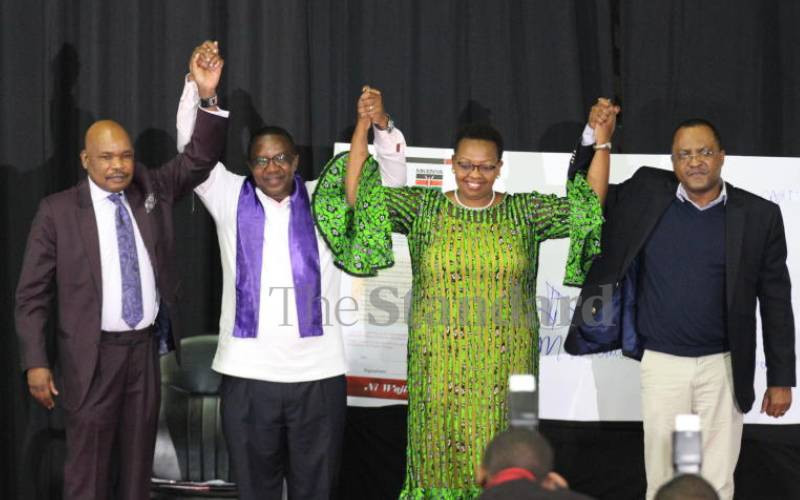 Presidential candidates pledge to uphold peace in polls
