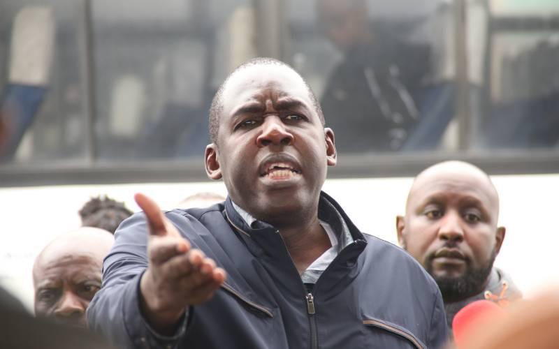 Aviation workers oppose NYS deployment as strike deadline nears