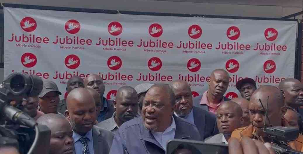 VIDEO: Uhuru Kenyatta at Jubilee offices to quell party chaos