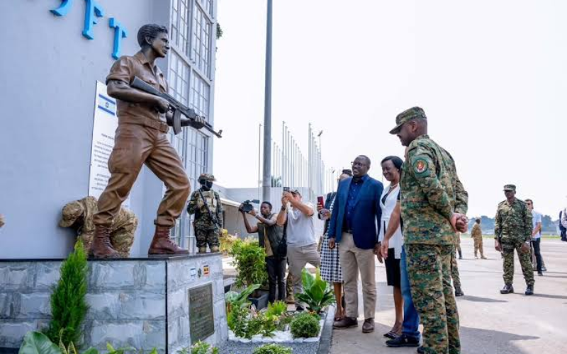 Muhoozi unveils statue honouring Benjamin Netanyahu's brother
