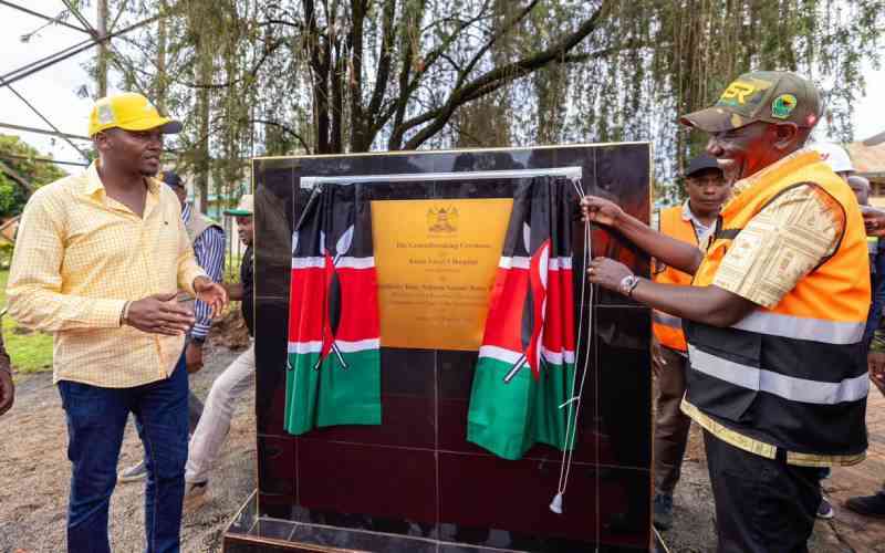 Ruto vows to build Kitale hospital despite Natembeya opposition
