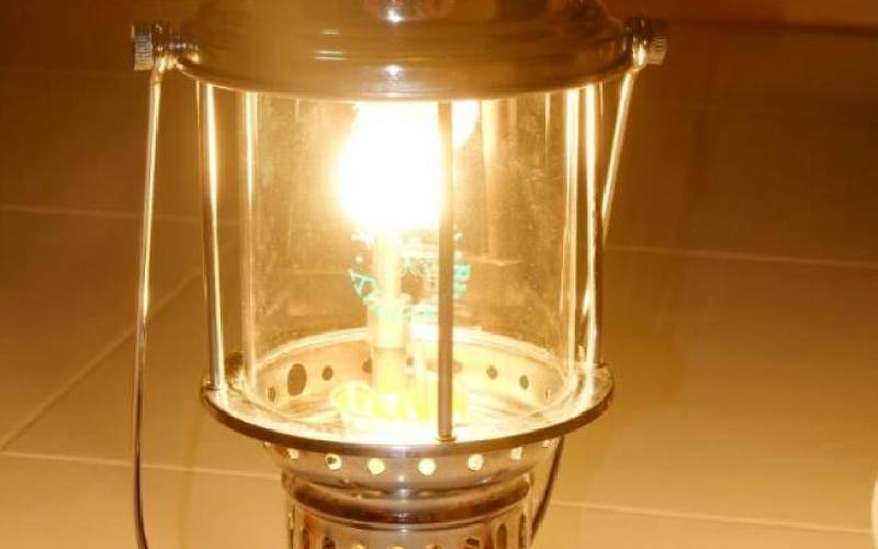 Use of solar lamps to boost fish catch stirs regional row