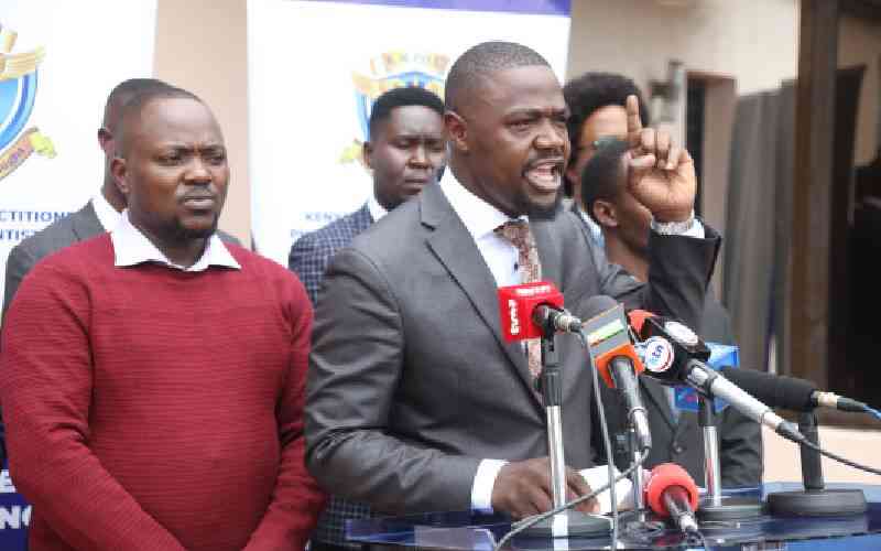 Doctors threaten to strike over CGH boss interdiction