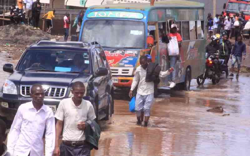 KeNHA temporarily closes roads in Nairobi as floods wreak havoc