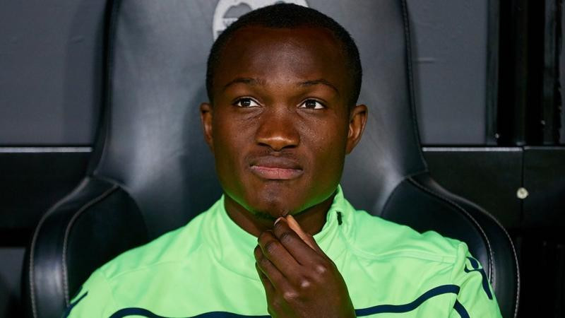 Former Ghana striker Raphael Dwamena dies after collapsing during Albanian Super League soccer game