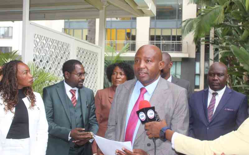 Savula leads Western leaders in defense of Wandayi over fuel crisis