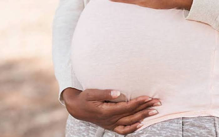 Let all mothers give birth free of charge