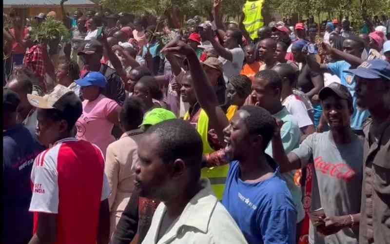 Parents protest after classroom handover at Kadawa Primary disrupted