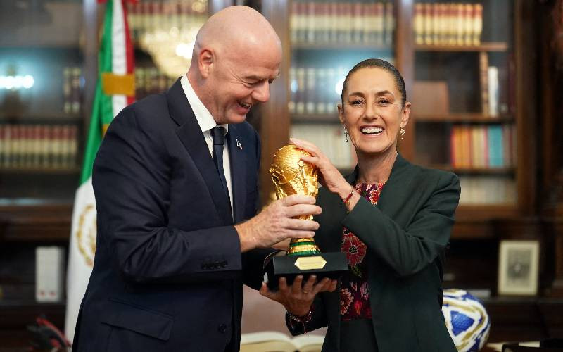 Mexican president reviews 2026 World Cup preparations with FIFA's Infantino