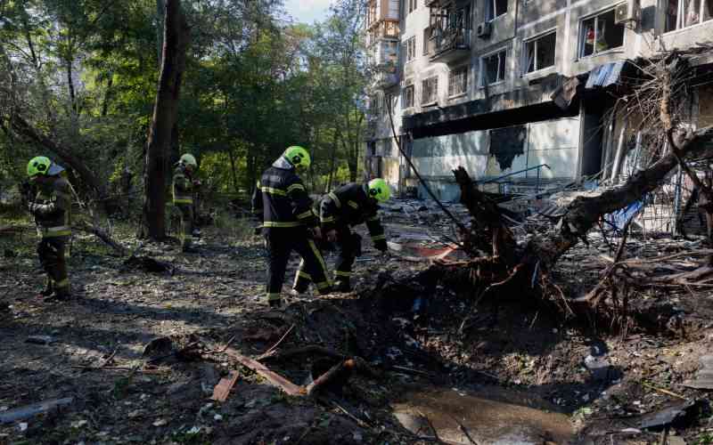 At least seven killed in Russian and Ukrainian strikes