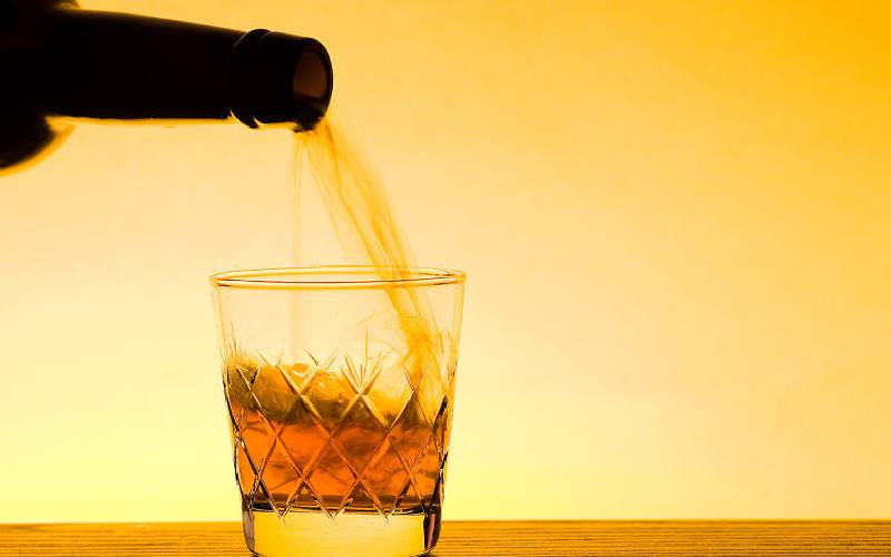 Liquor traders oppose bid to bar persons below 21 years from taking alcohol