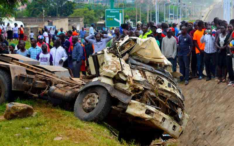 Three die as truck veers off the road in Kisumu