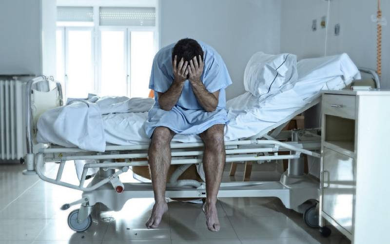 Doctors condemn politicians for filming patients in hospital for selfish gain