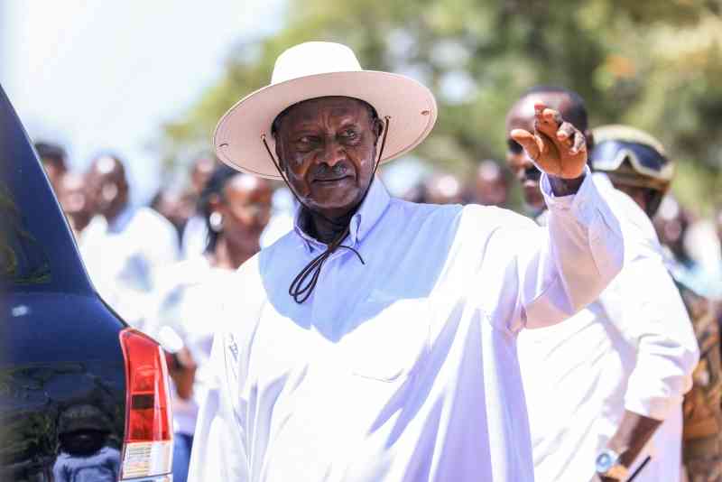 Museveni takes early lead in poll as violence, tension grip Uganda
