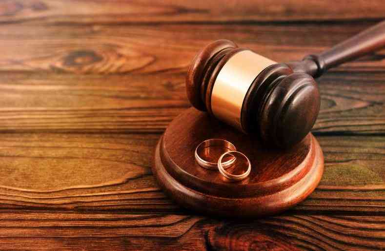 Till debt do us part: Why you must divorce before suing your spouse for a loan