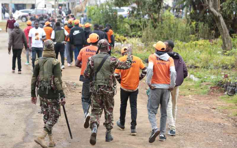 Police guard Oburu's SDC, disrupt Sifuna meeting amid alleged Ruto interference