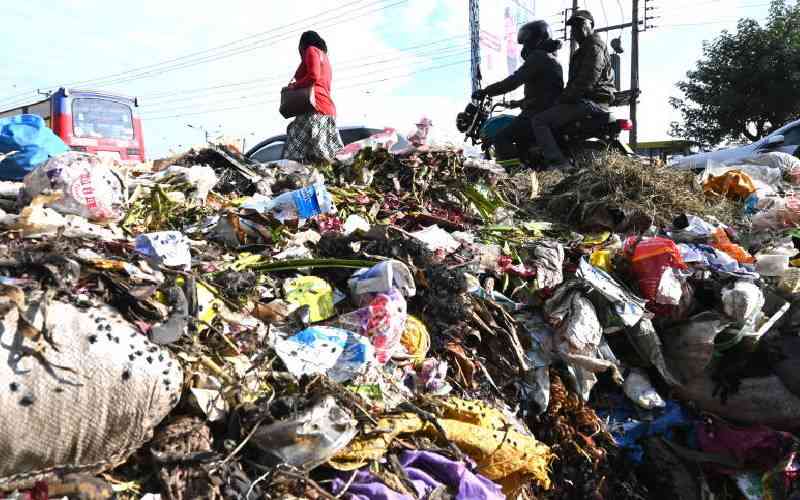 Mung'aro sacks Malindi municipal board over uncollected garbage