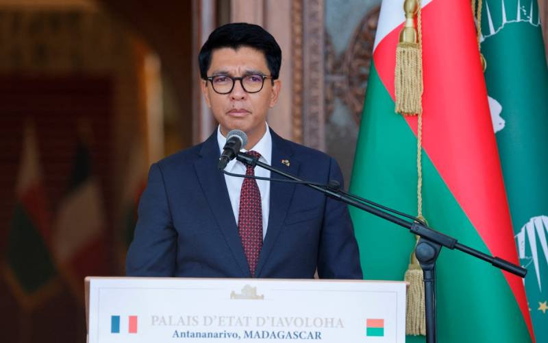 Madagascar revokes ousted president's nationality
