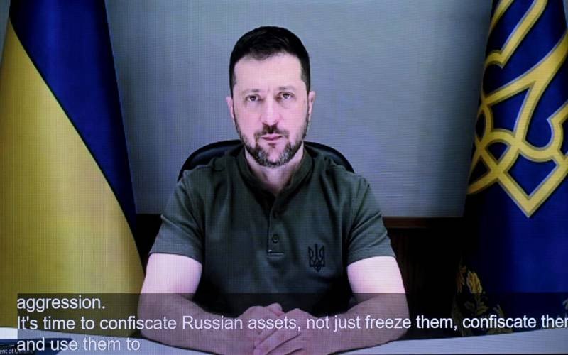 Zelensky urges 'regime change' in Russia