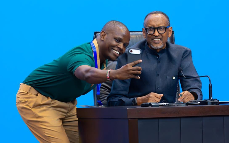 Crazy Kennar gets surprise selfie moment with Rwanda's President Kagame mid-conference
