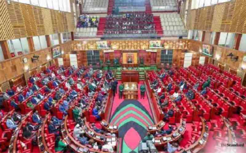 House resumes as heavy schedule expected