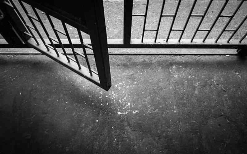 Prisoner escapes during police transfer in Suswa after suspected armed rescue