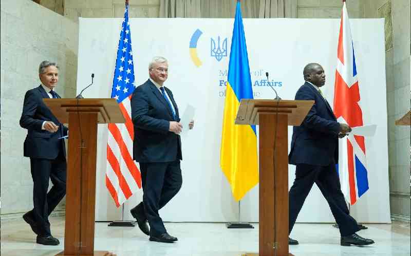 US, UK promise quick review on Ukraine military asks, ramp up aid