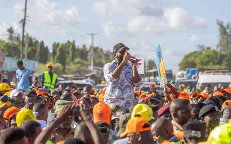 Joho, Kingi defend Ruto, hit out at opposition over Coast development
