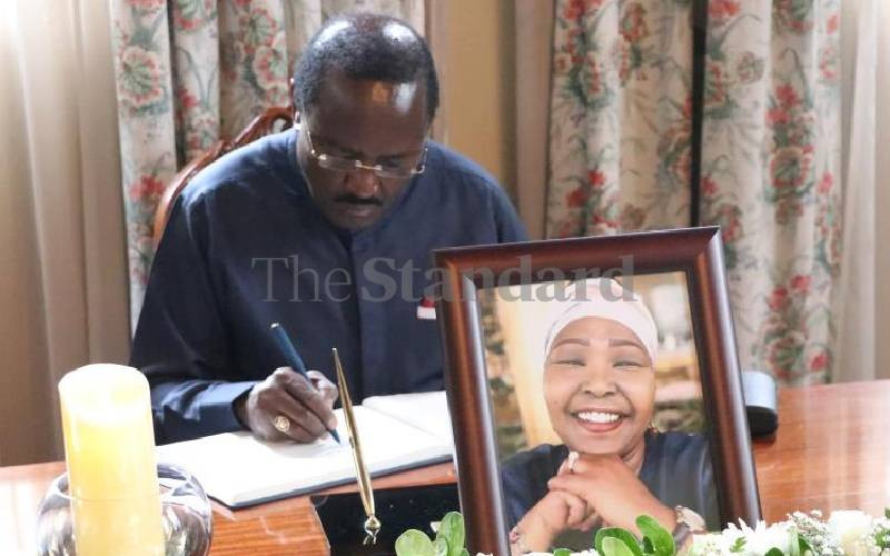 Kalonzo leads Azimio leaders in mourning June Moi