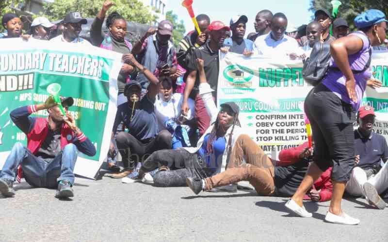 Nakuru JSS teachers down tools to demand permanent jobs