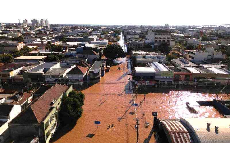 No letup yet for flood-battered southern Brazil