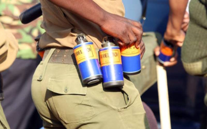 Police in Kisumu throws teargas in lodging to smoke out 'cheating' girlfriend