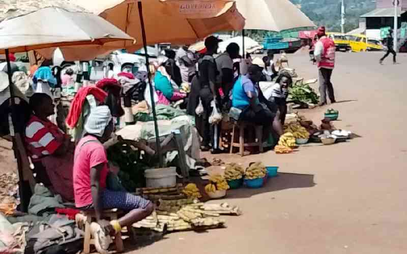 Hawkers count losses as customers boycott wares over Keumbu chaos