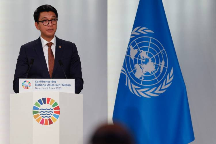 Madagascar president dissolves parliament ahead of ouster vote