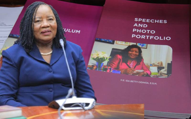 'Umetuuzia uoga na tukanunua', MPs amused by Mama Ida's purple CV booklet