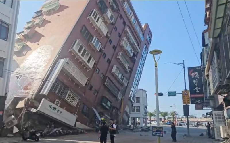 7.2 magnitude earthquake strikes Taiwan, damaging buildings and infrastructure