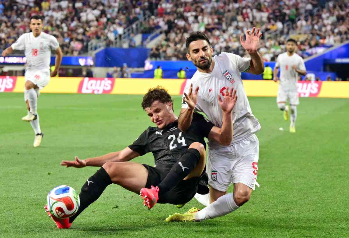 Iran begin fraught World Cup with 2-2 New Zealand draw